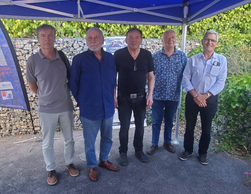 © Christophe Moqueur : membres de la section du Mérite Maritime du Finistère avec son président Joël Ruz, le président honoraire et ancien vice-président de la fédération nationale du Mérite Maritime Christian Wozniak, Jean-François Tanneau, trésorier adjoint, Eric Berthou, Webmaster de la section du Mérite Maritime29 et le CA Frédéric Maurice.